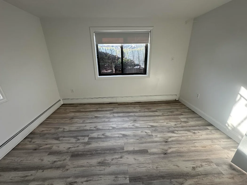 2192 Massachusetts Ave, North Cambridge