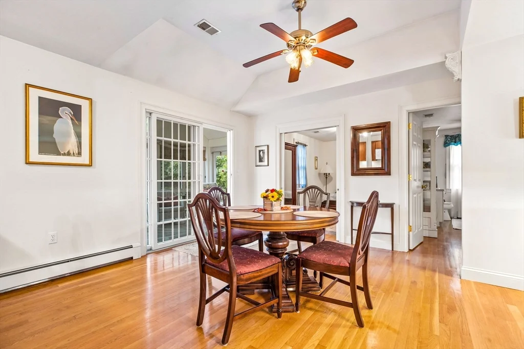 66 Mann Lot Rd, Scituate