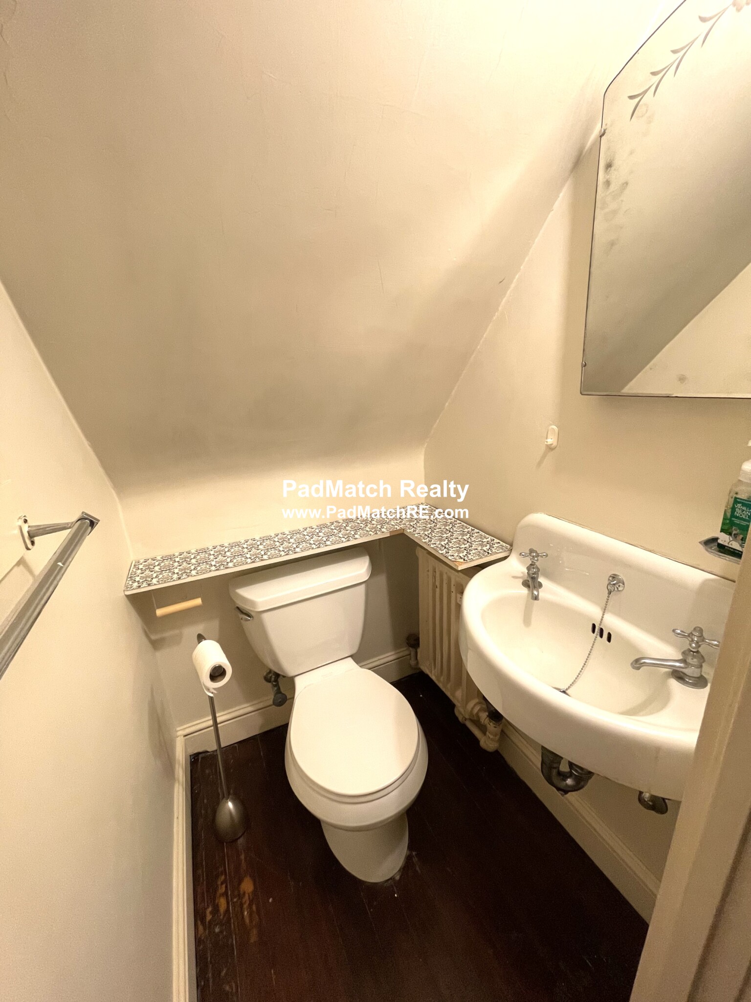 Studio bed, 1 bath apartment for rent at 111 Carlton St Unit 3, Brookline — photo 16 of 23