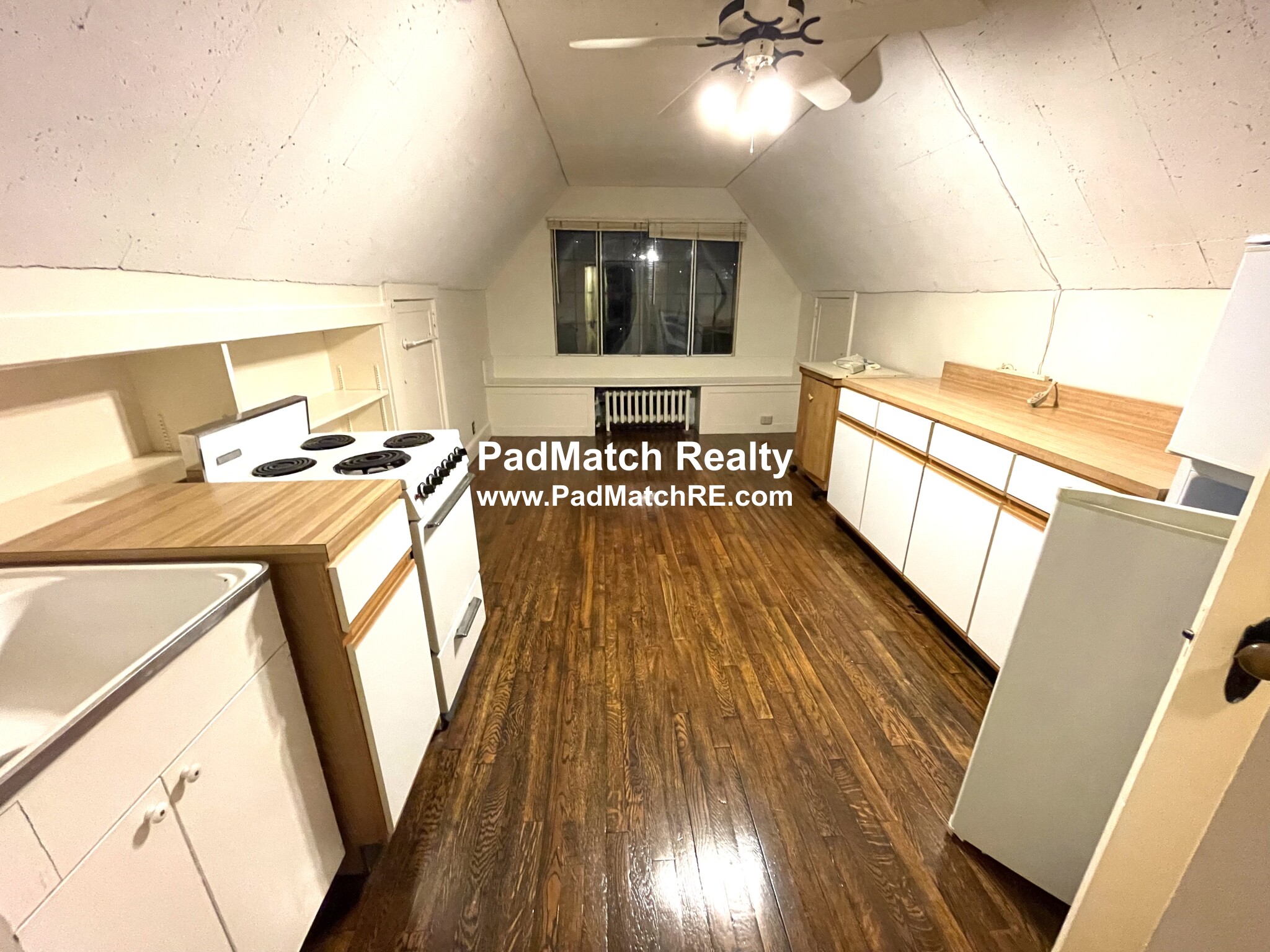 Studio bed, 1 bath apartment for rent at 111 Carlton St Unit 3, Brookline — photo 13 of 23