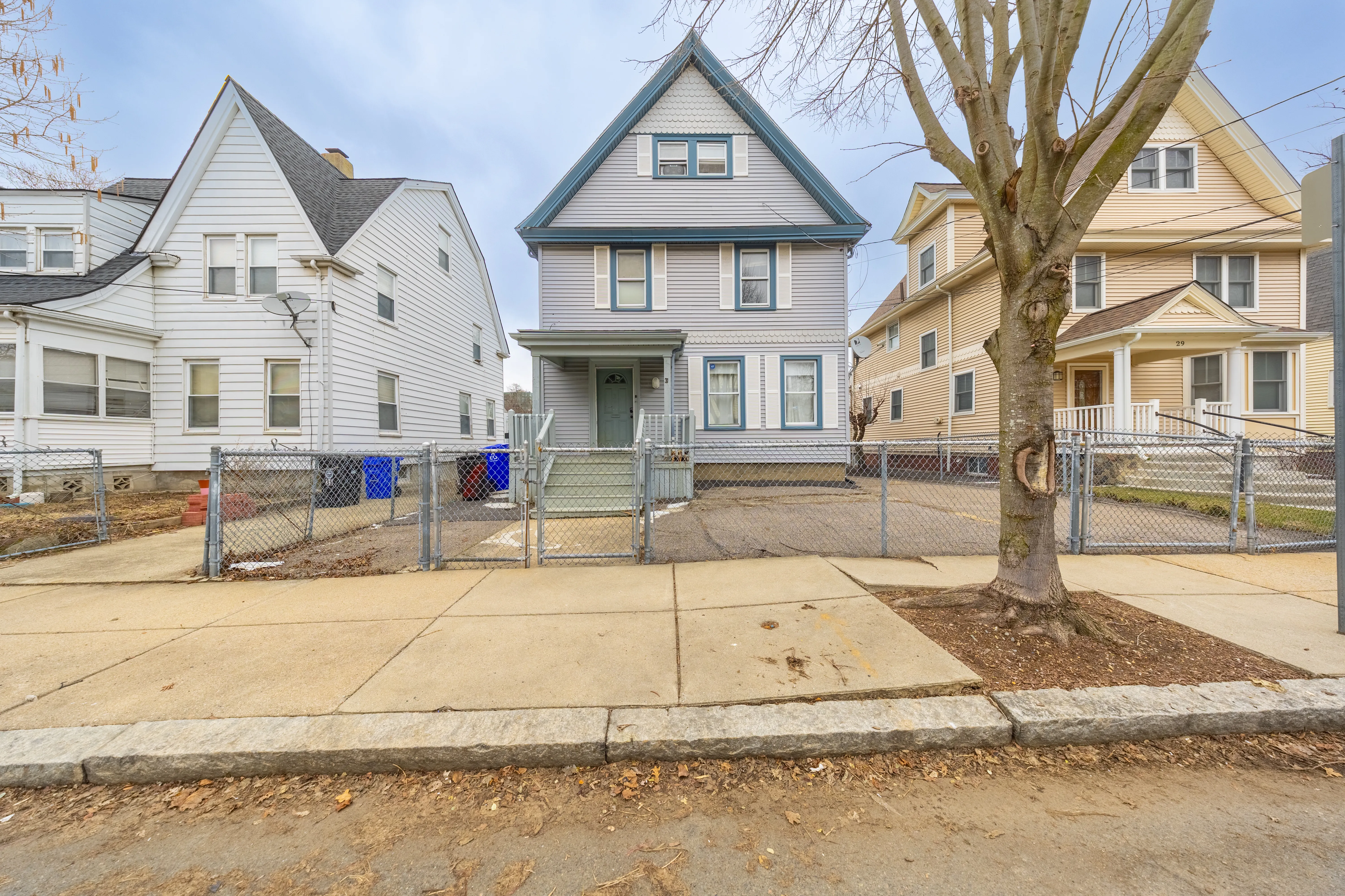 31 Seattle St, Allston