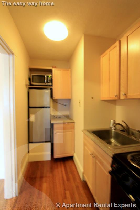 402 Highland Ave, Davis Square