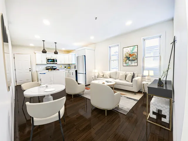 19-21 Bellevue St, Banks Square