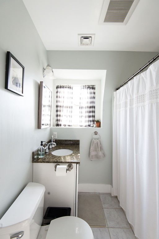 2 bed, 1 bath apartment for rent at 1117 Boylston St Unit B, Chestnut Hill — photo 7 of 9