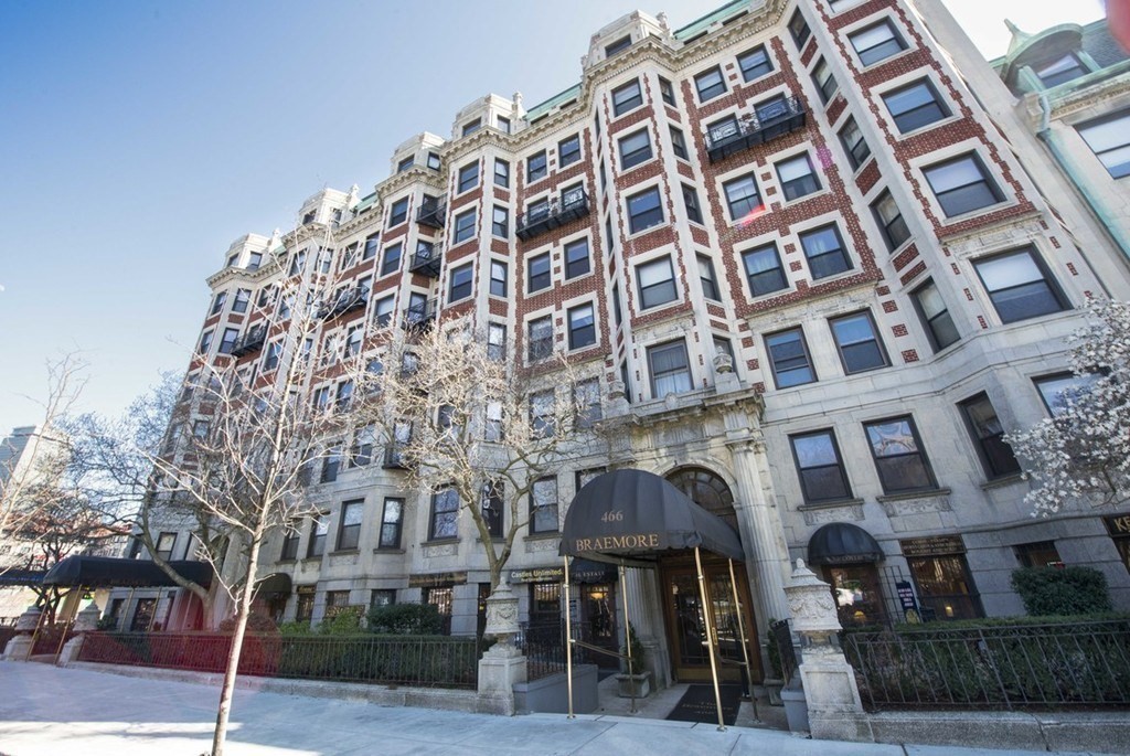 466 Commonwealth Ave, Fenway