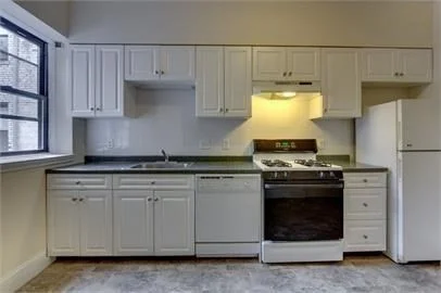 7 Naples, Coolidge Corner