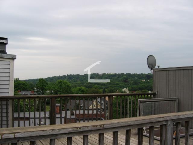 36 Cummings Rd, Brighton