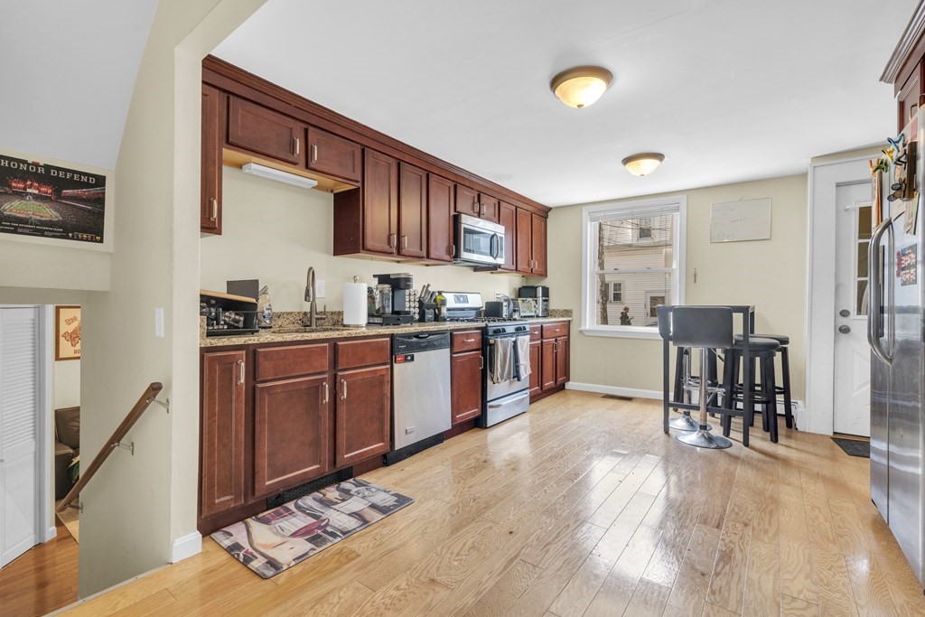 194 W 5th St, South Boston