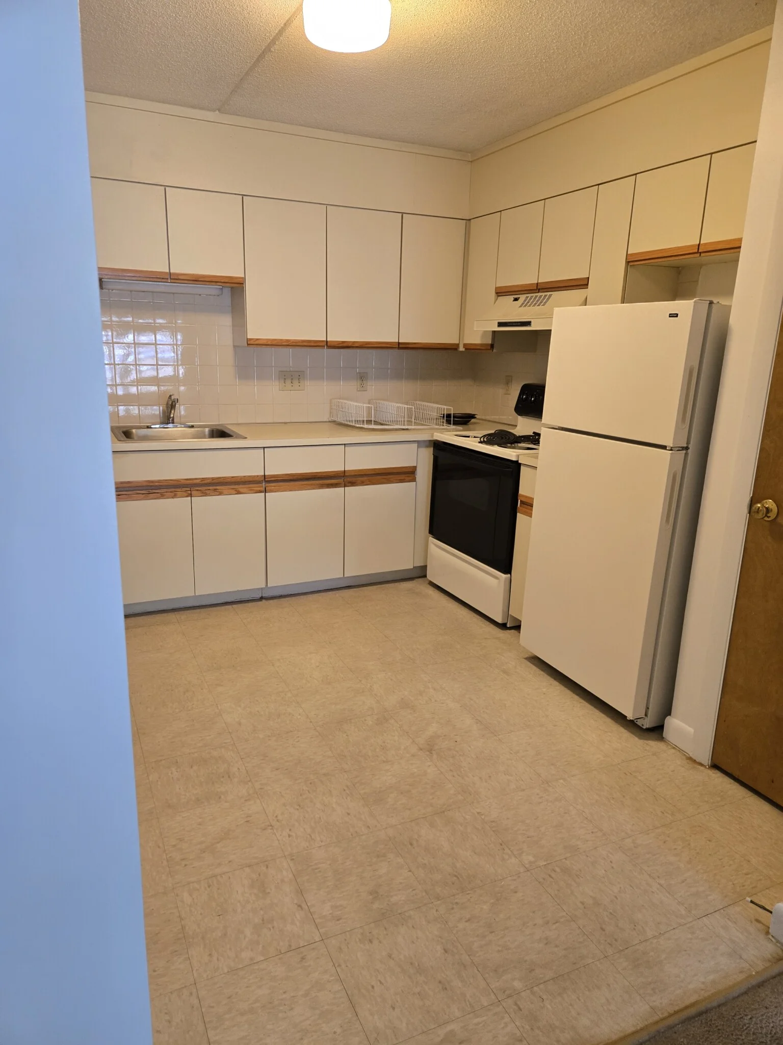 135 Florence St, Chestnut Hill