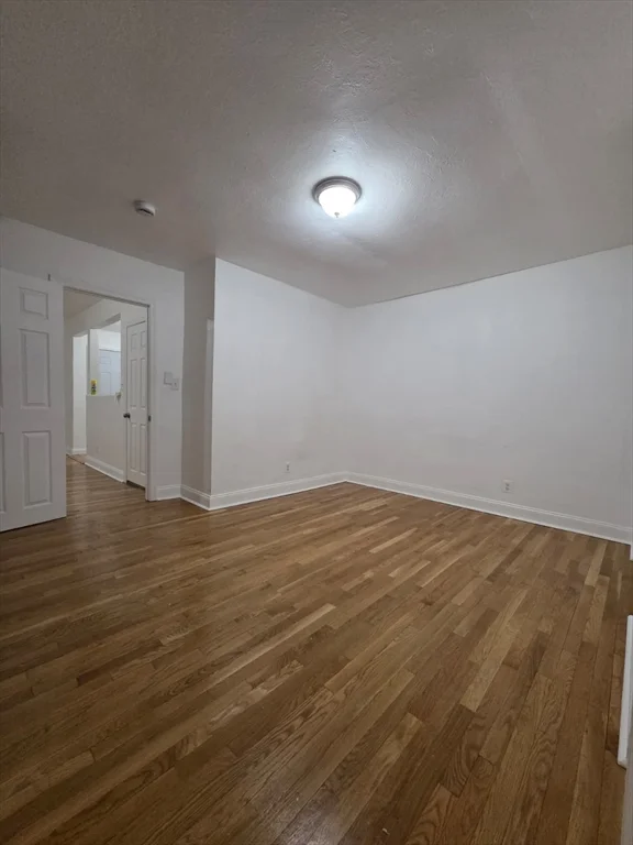 28 Carmel St, Chelsea