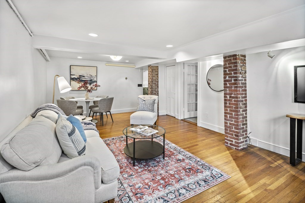 1 bed, 1 bath apartment for rent at 112 Pinckney St Unit 5, East Boston — photo 1 of 14