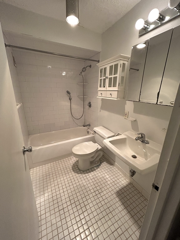 44 Washington St, Brookline Village