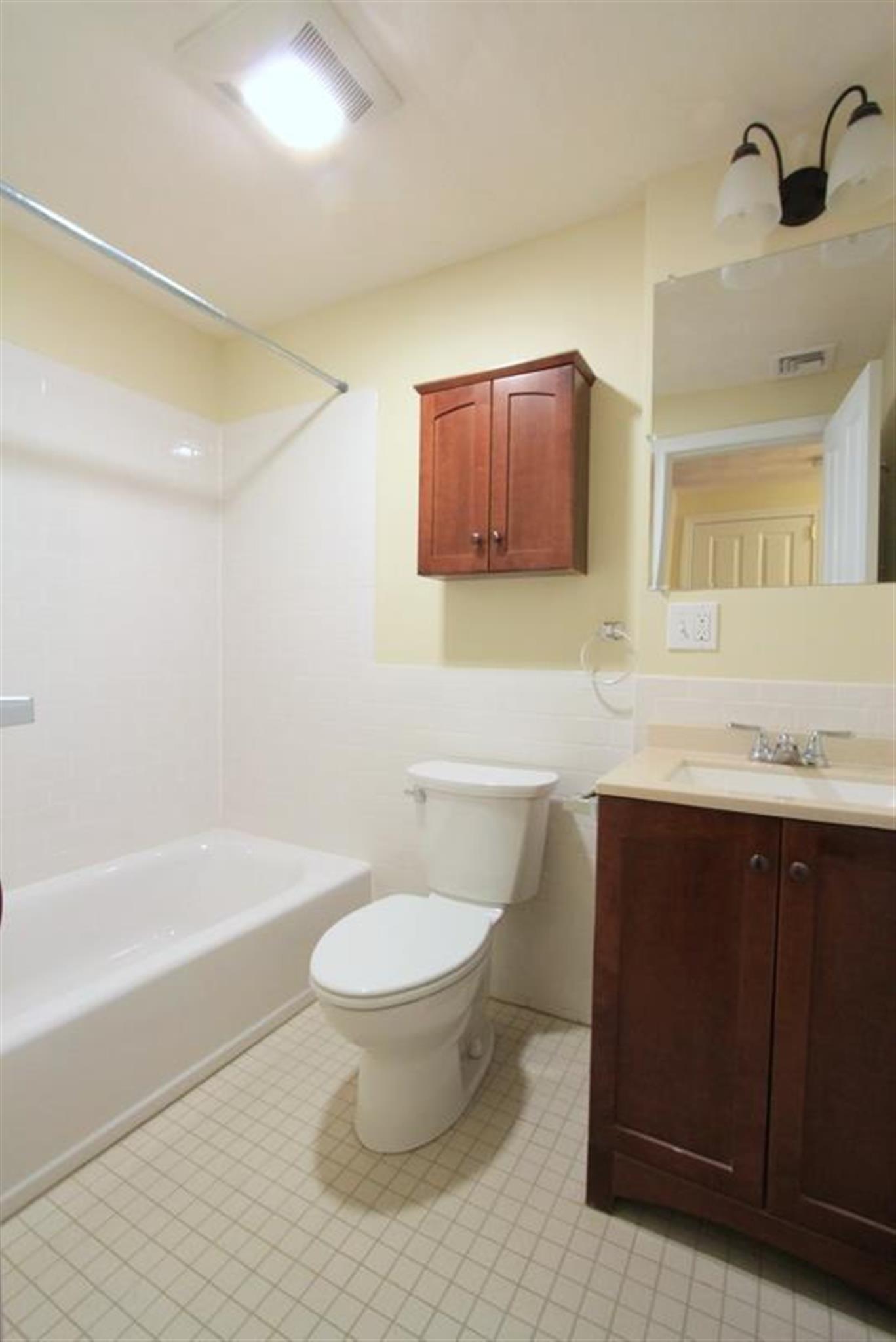2 bed, 2 bath apartment for rent at 6 Douglass St Unit 1, Central Square — photo 8 of 13