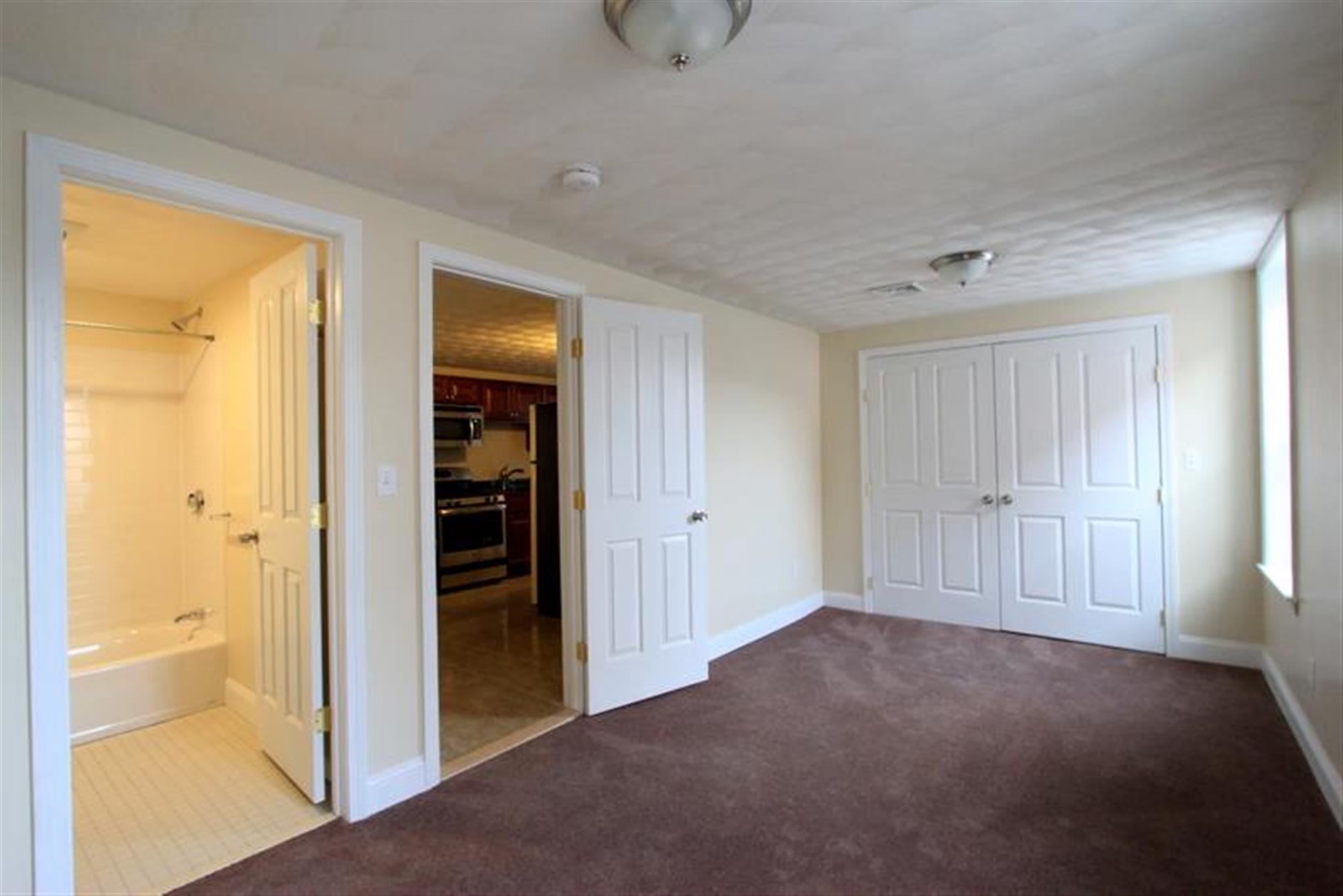 2 bed, 2 bath apartment for rent at 6 Douglass St Unit 1, Central Square — photo 11 of 13