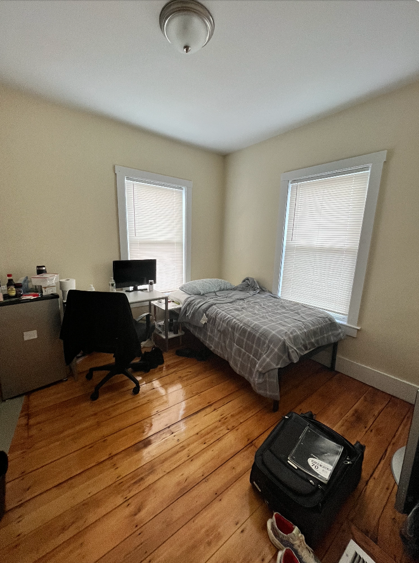 1 bed, 2 bath apartment for rent at 8 Pratt St Unit 5, Allston — photo 2 of 3