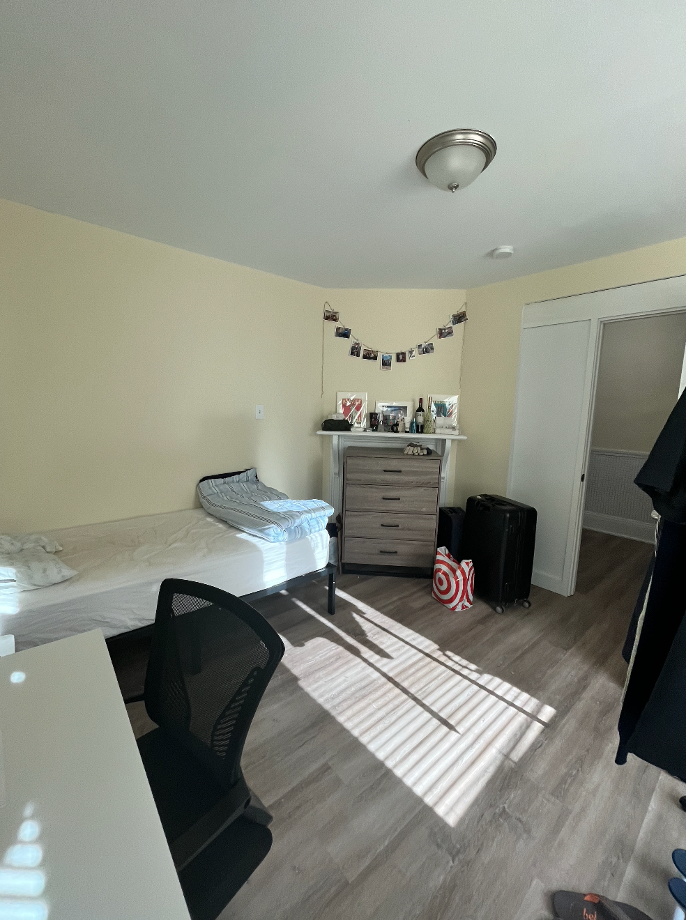6 bed, 1 bath apartment for rent at 8 Pratt St Unit 1, Allston — photo 14 of 23