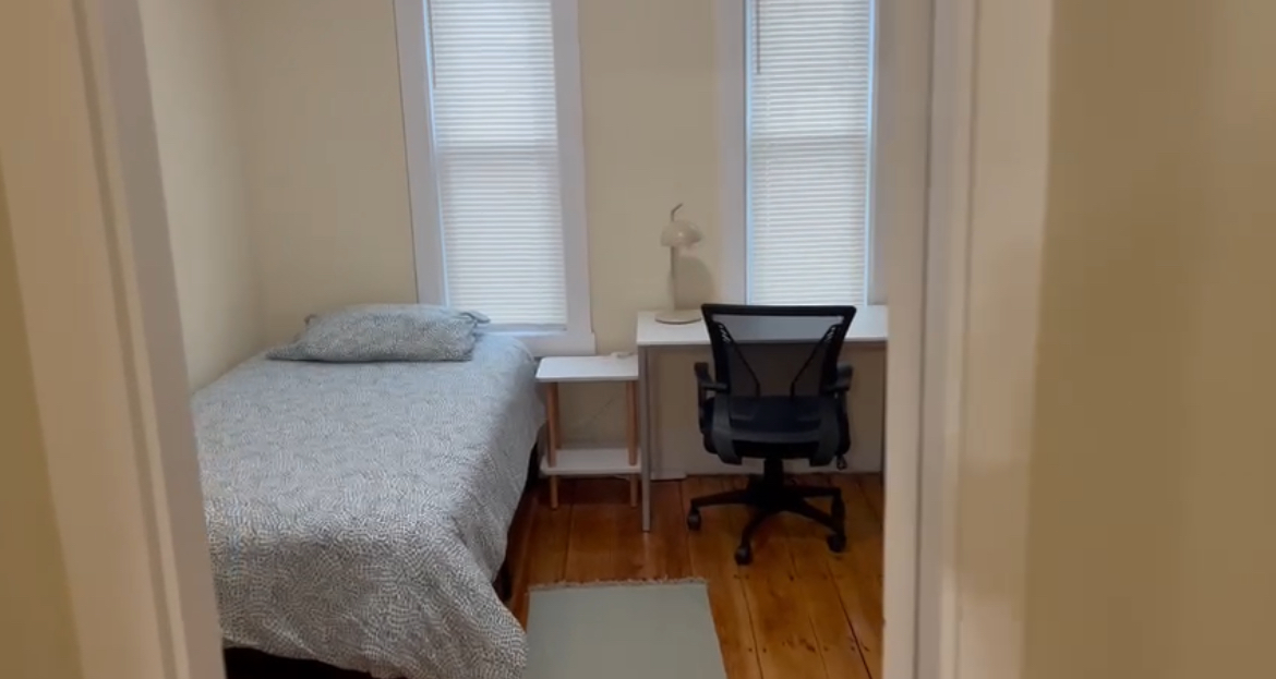 2 bed, 1 bath apartment for rent at 8 Pratt St Unit 8, Allston — photo 11 of 35