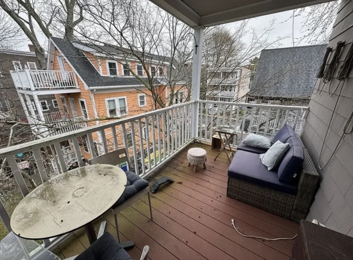 21 Sartwell Ave, Spring Hill