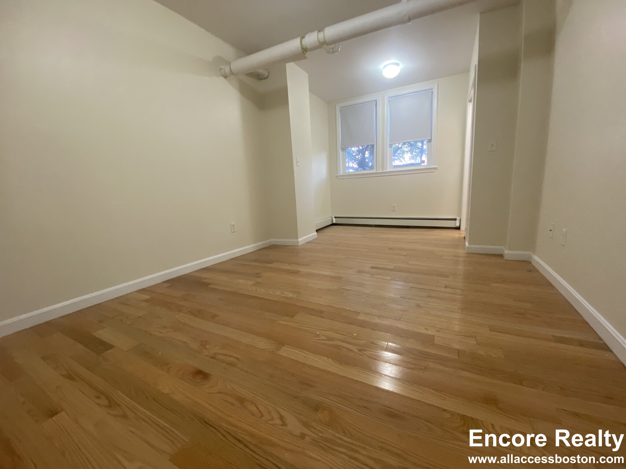 1640 Commonwealth Ave, Brighton