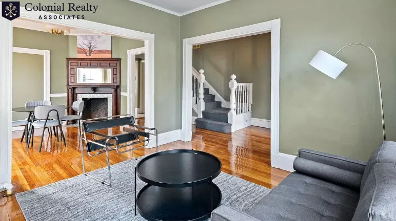 8 Haskell St, Allston