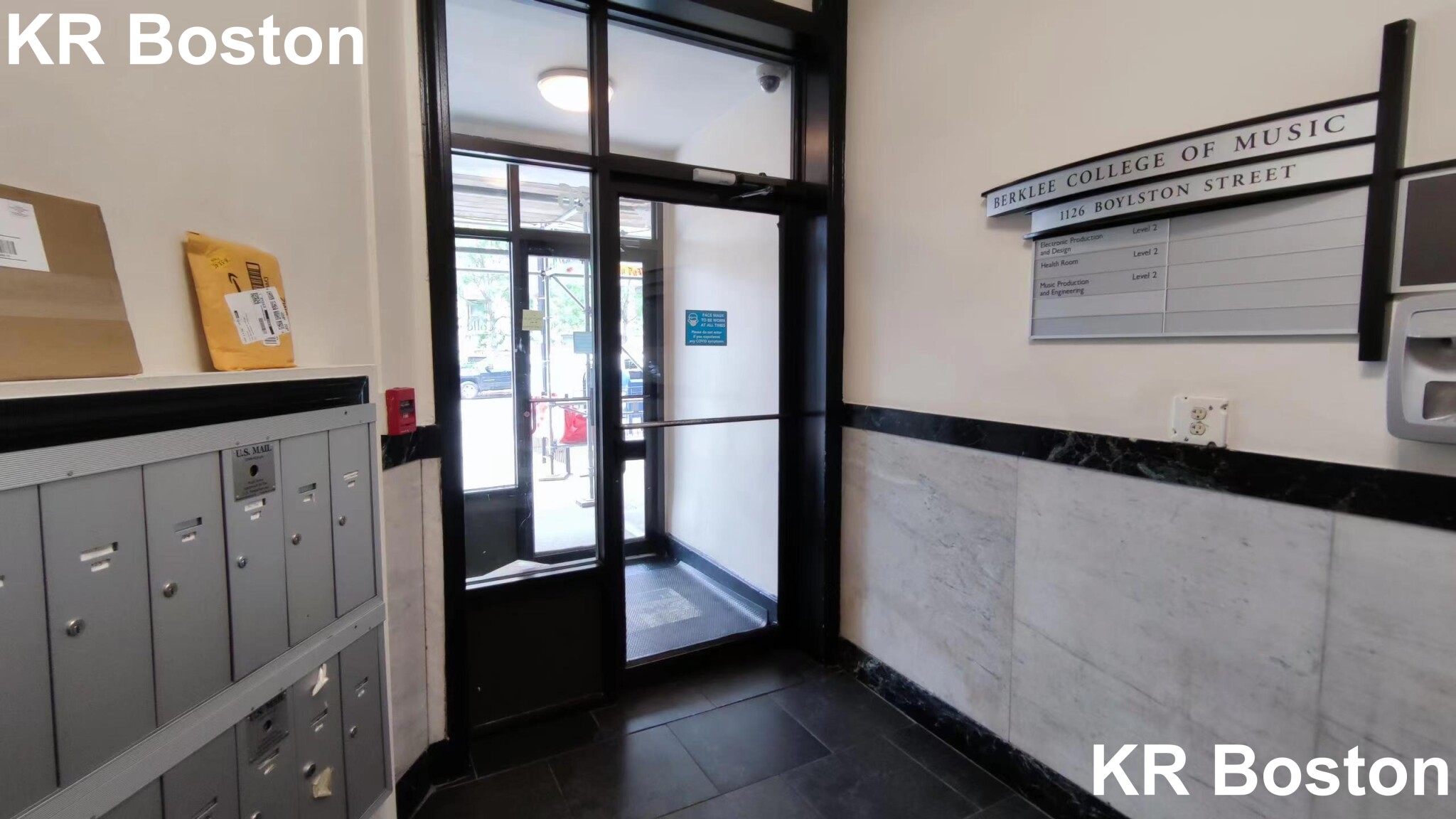 Studio bed, 1 bath apartment for rent at 1126 Boylston St Unit 601, Back Bay — photo 2 of 3