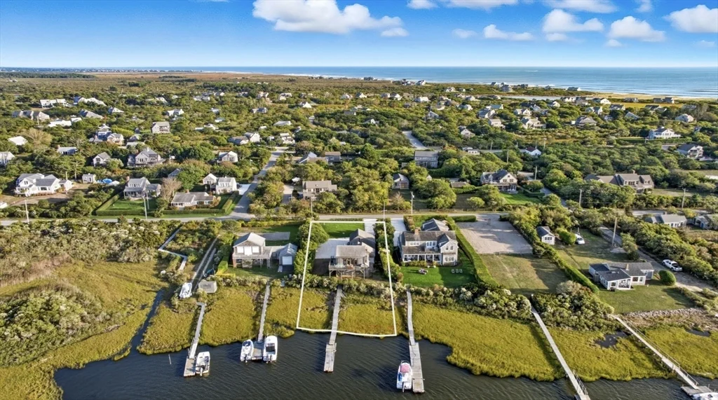 26 Tennessee Ave, Nantucket