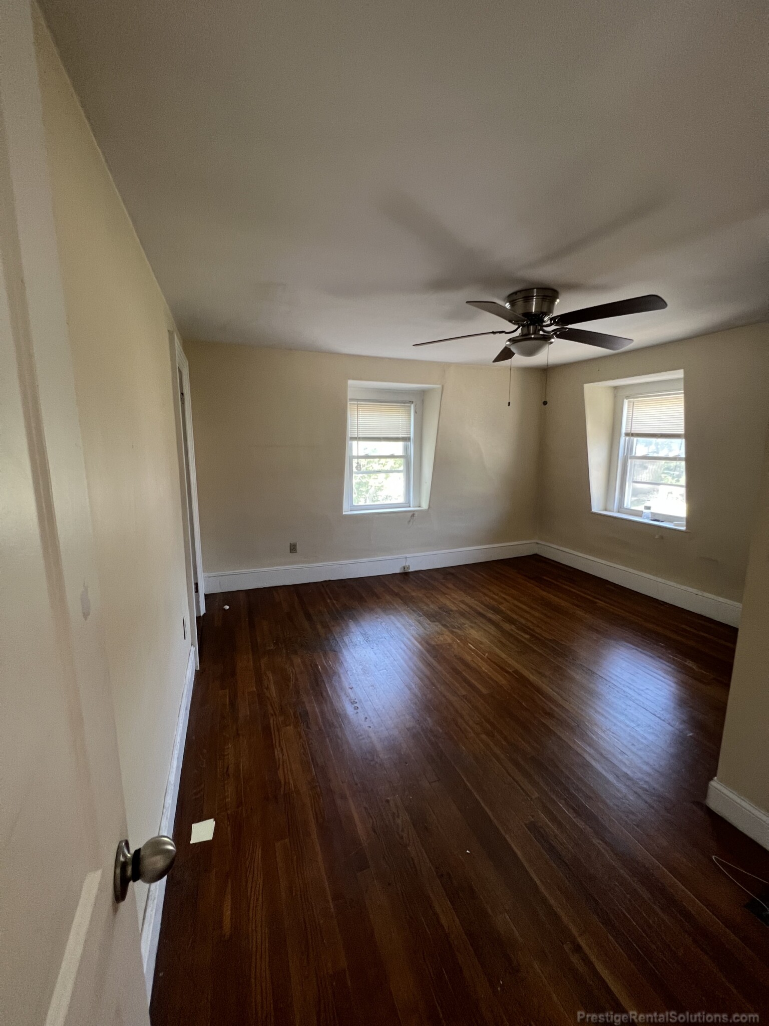 1122 River St, Hyde Park