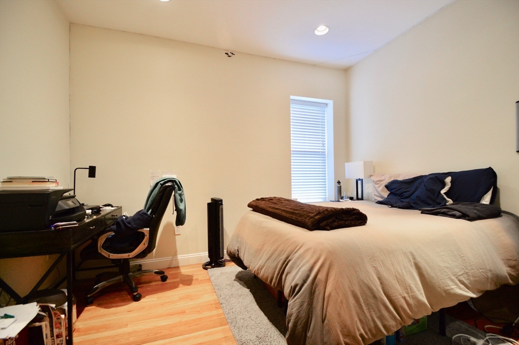 1801 Beacon St, Brookline