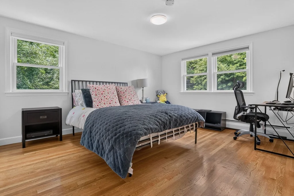 29 Brook St, Wellesley
