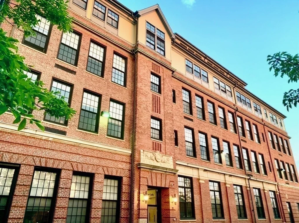 72 Ashland, Malden