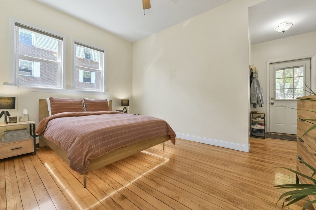 156 Sycamore St, Winter Hill