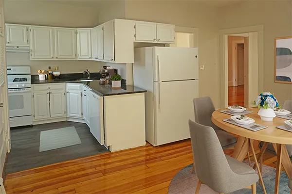 339 Beacon St, Ward Two
