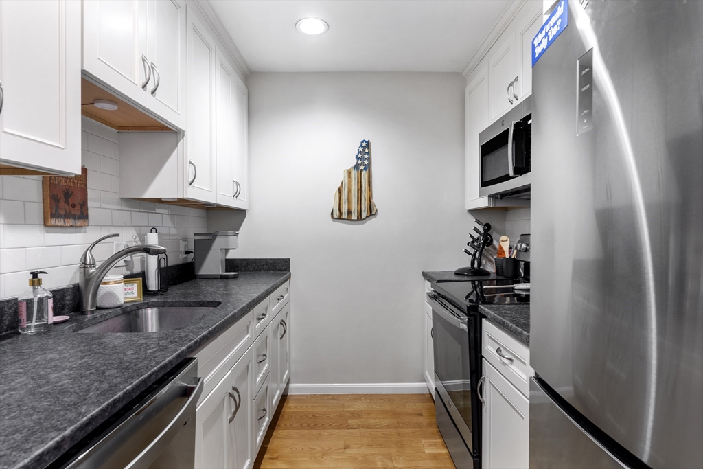 350 W Fourth, South Boston