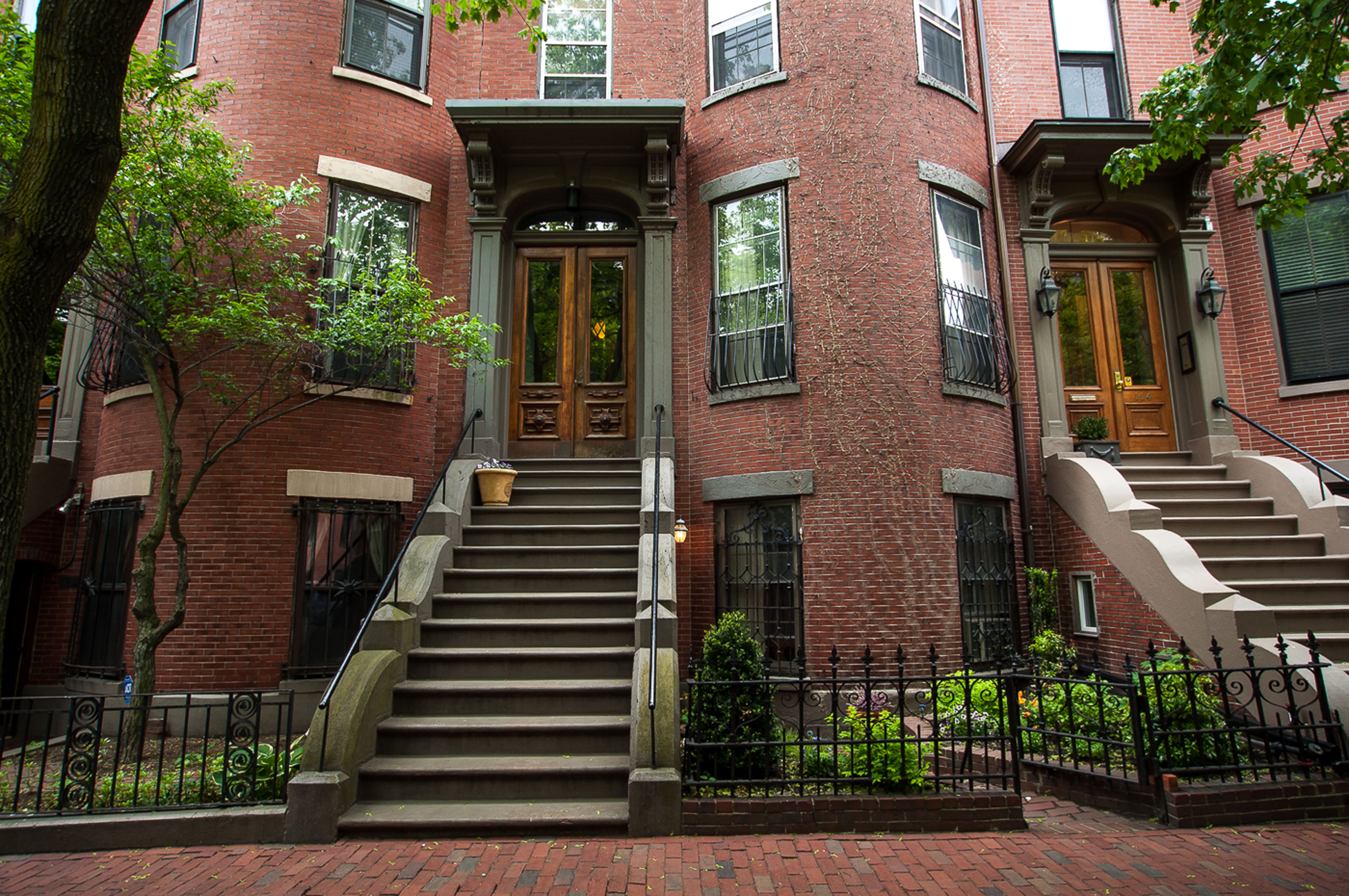 Studio bed, 1 bath apartment for rent at 112 Pembrole Unit 3, South End — photo 1 of 5