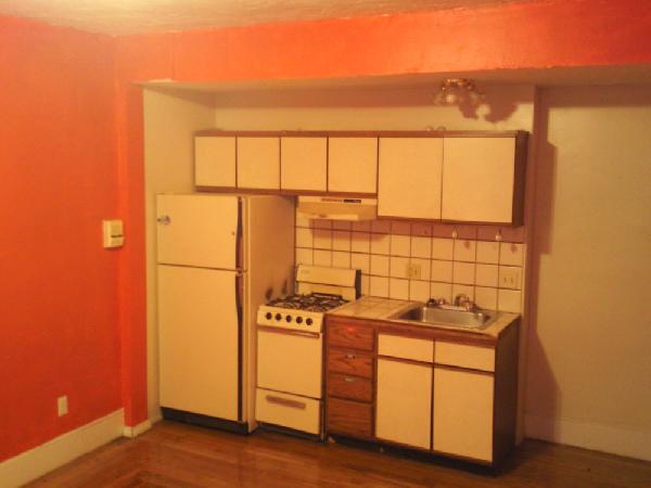 Studio bed, 1 bath apartment for rent at 1412 Commonwealth Ave Unit 1, Brighton — photo 5 of 5