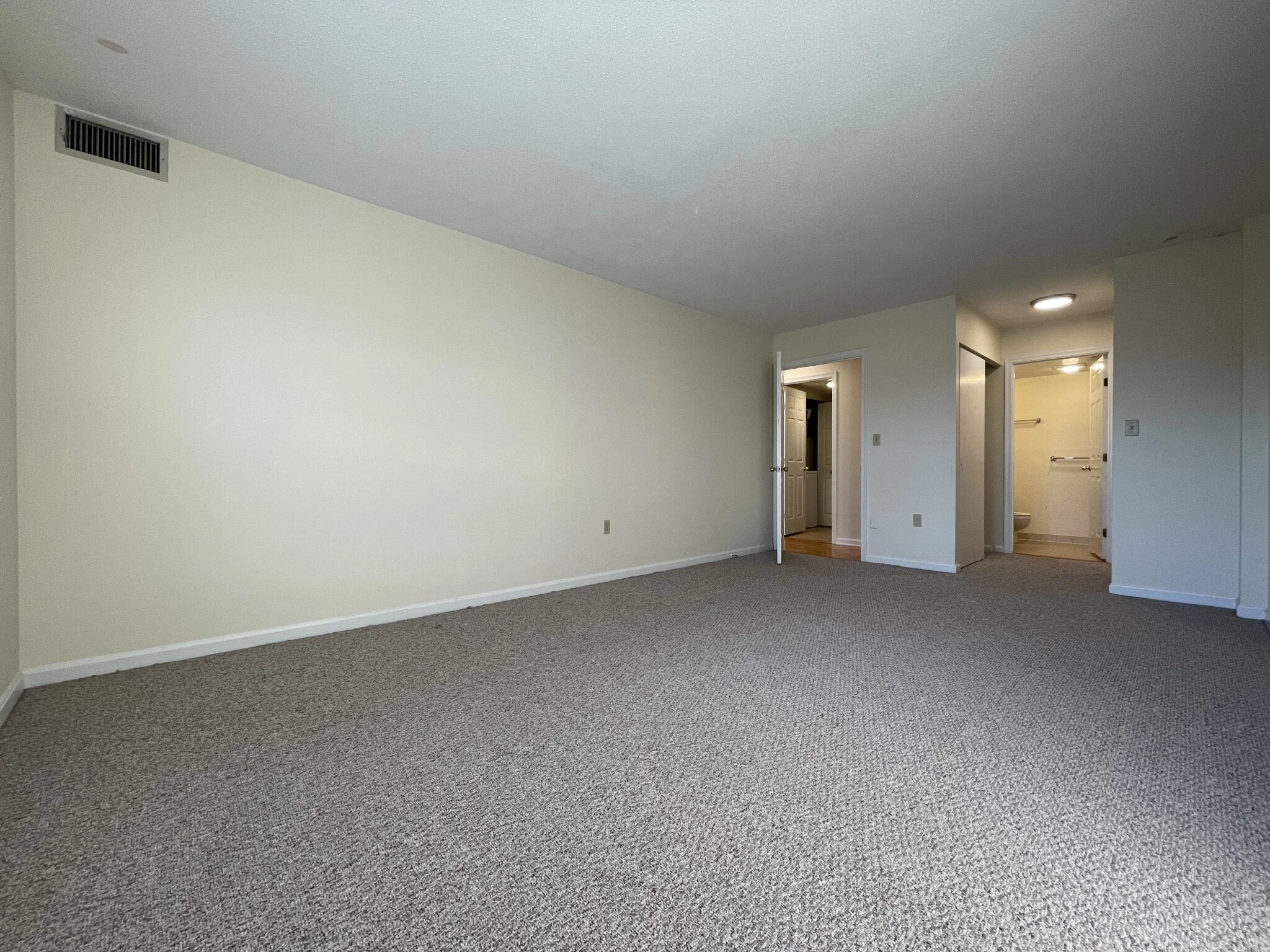 345 Franklin St, Riverside