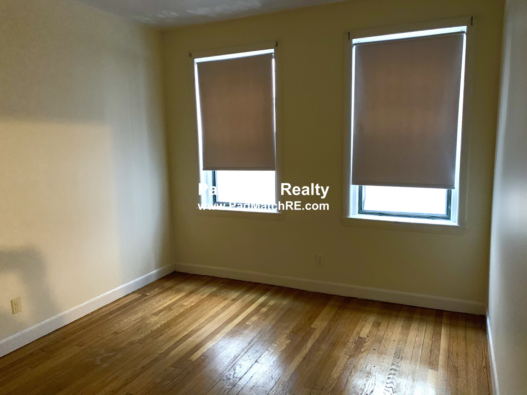 3 bed, 1.5 bath apartment for rent at 1137 Commonwealth Ave Unit 2, Allston — photo 9 of 16