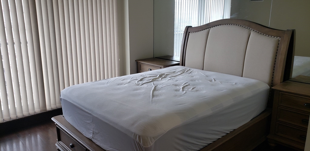 8 Museum Way, East Cambridge