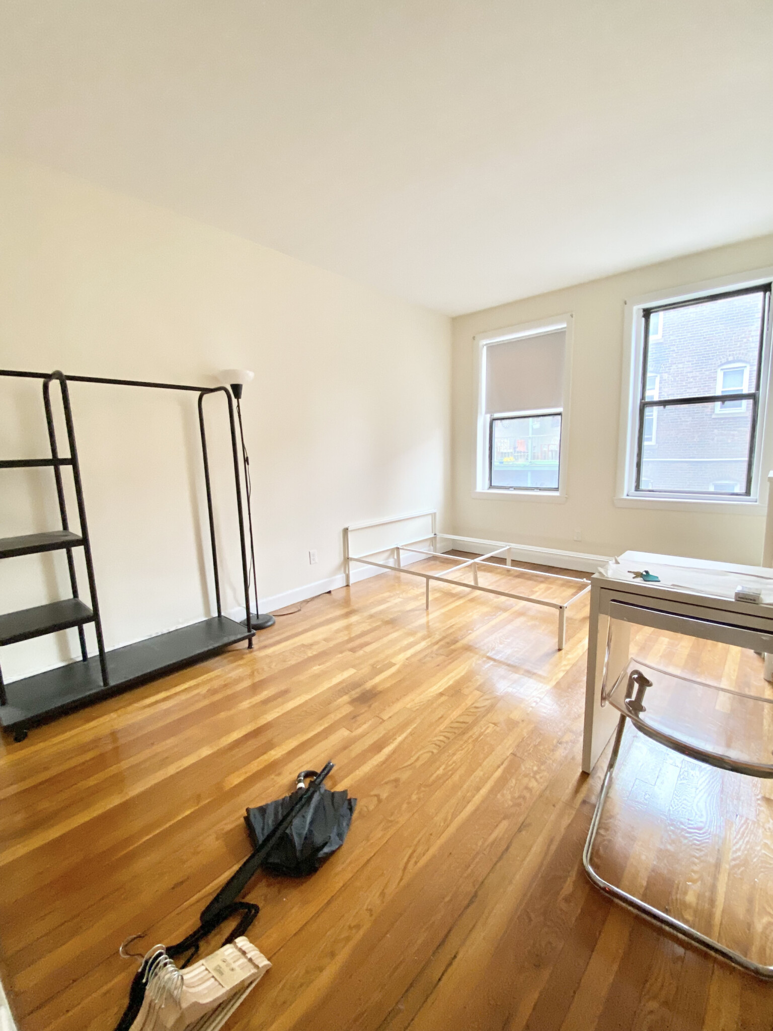 3 bed, 1.5 bath apartment for rent at 1133 Commonwealth Ave Unit 5.,, Allston — photo 2 of 4