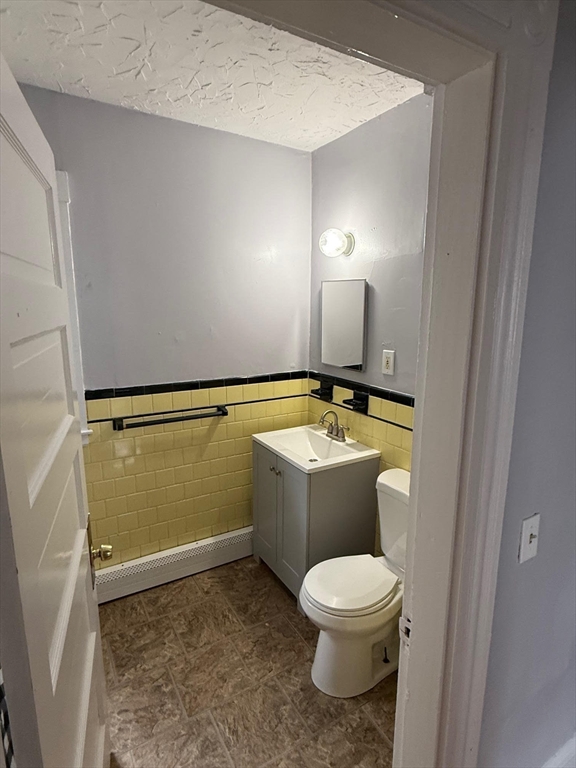 677 Western Ave, Lynn