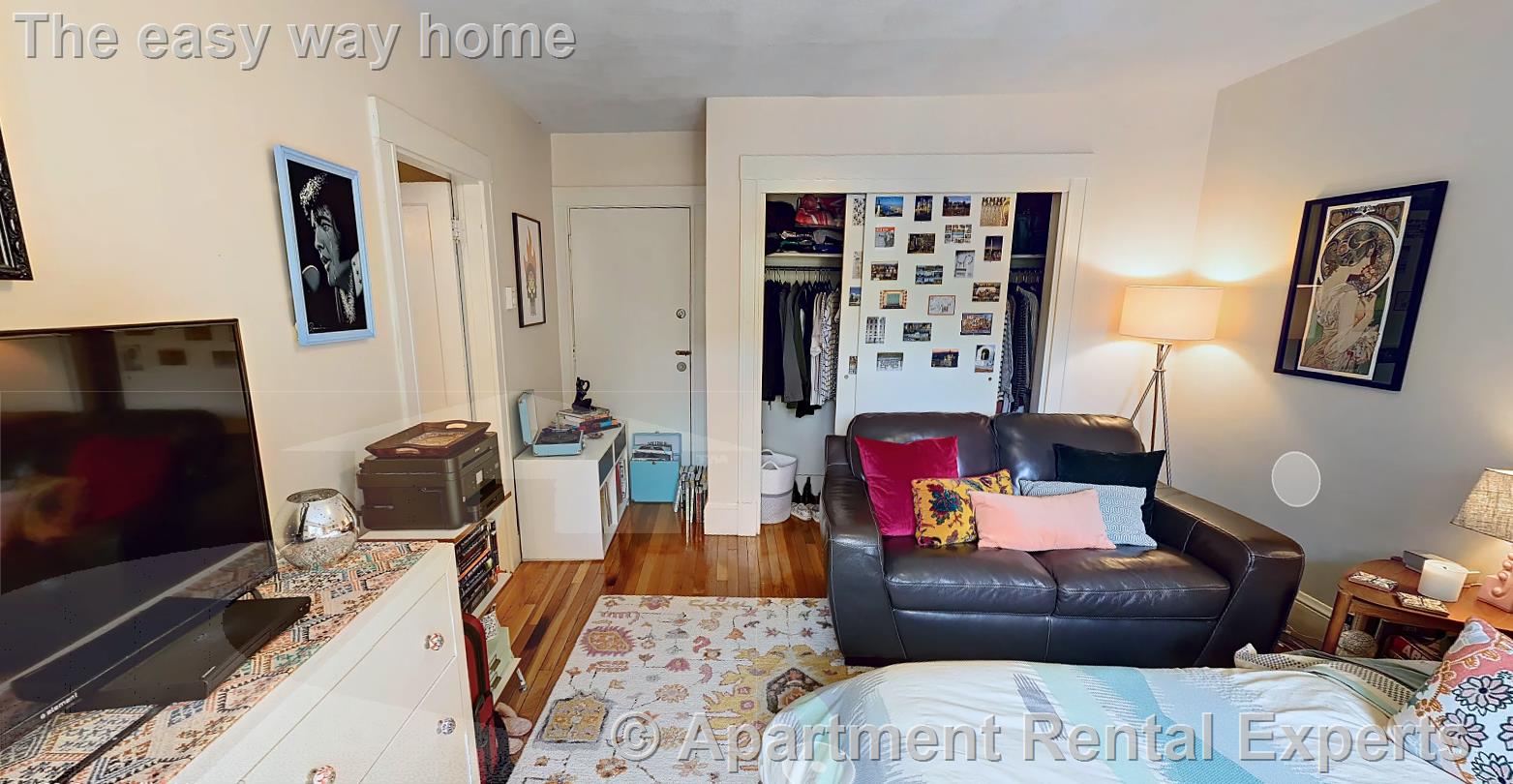 402 Highland Ave, Davis Square