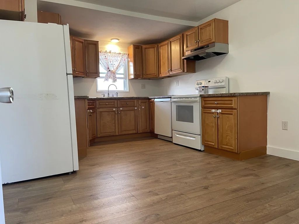 6 Clinton St, Taunton