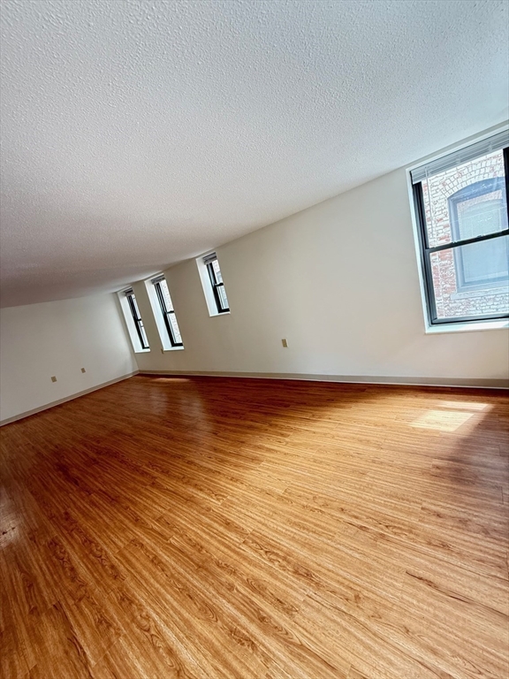 78 Westland Ave, Fenway