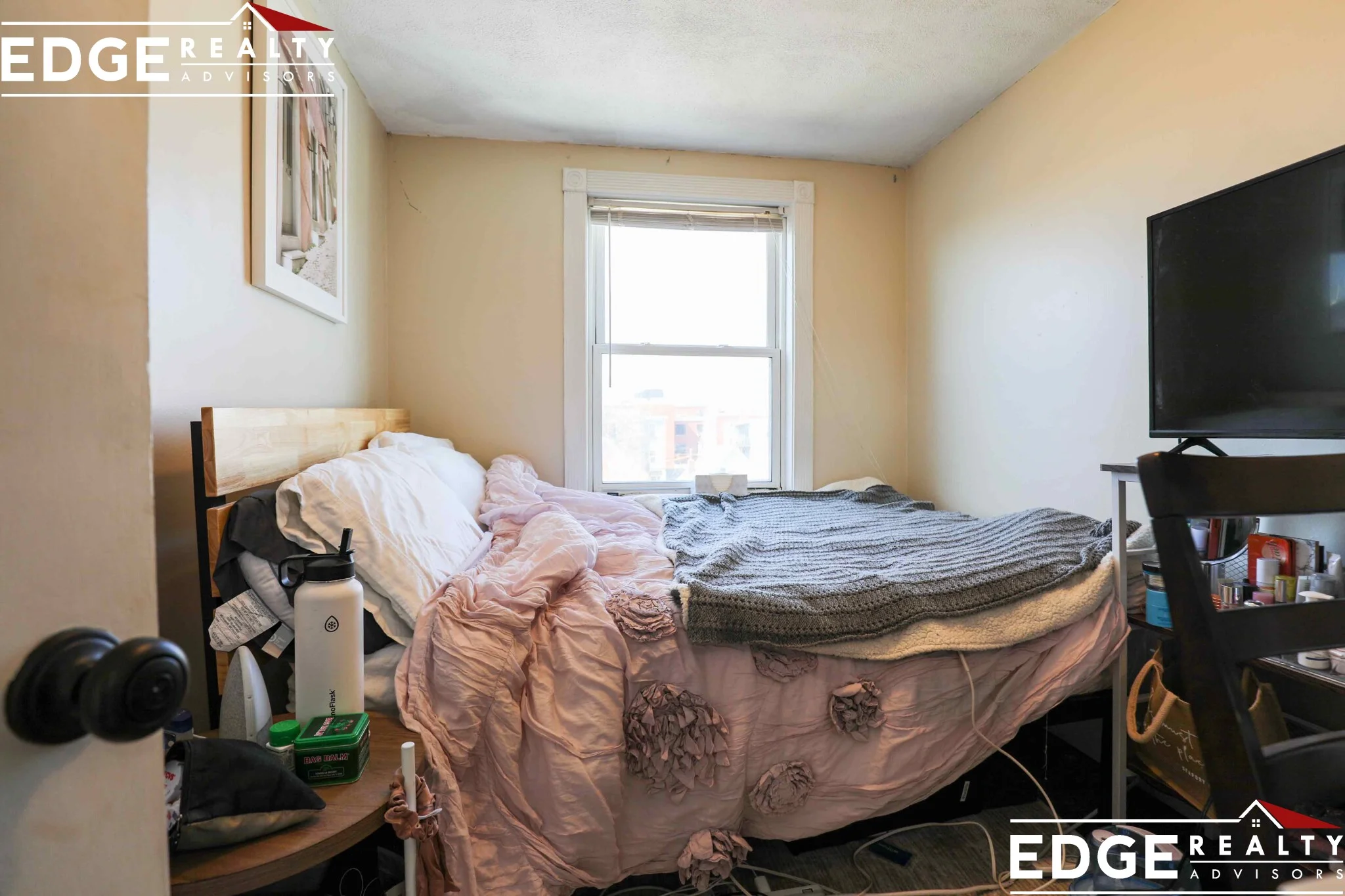 5 Cottage St, South Boston