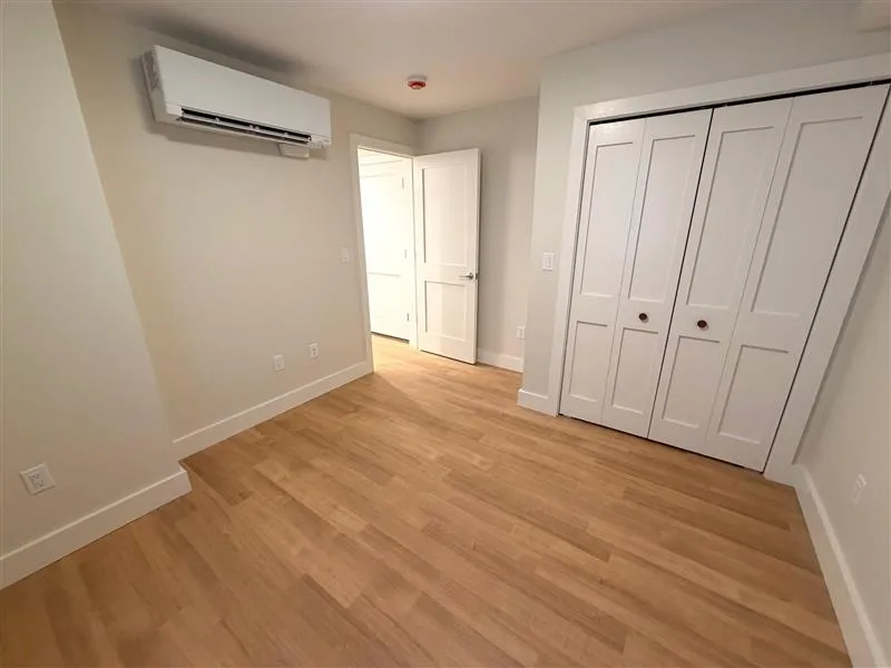 900 Massachusetts Ave, Riverside