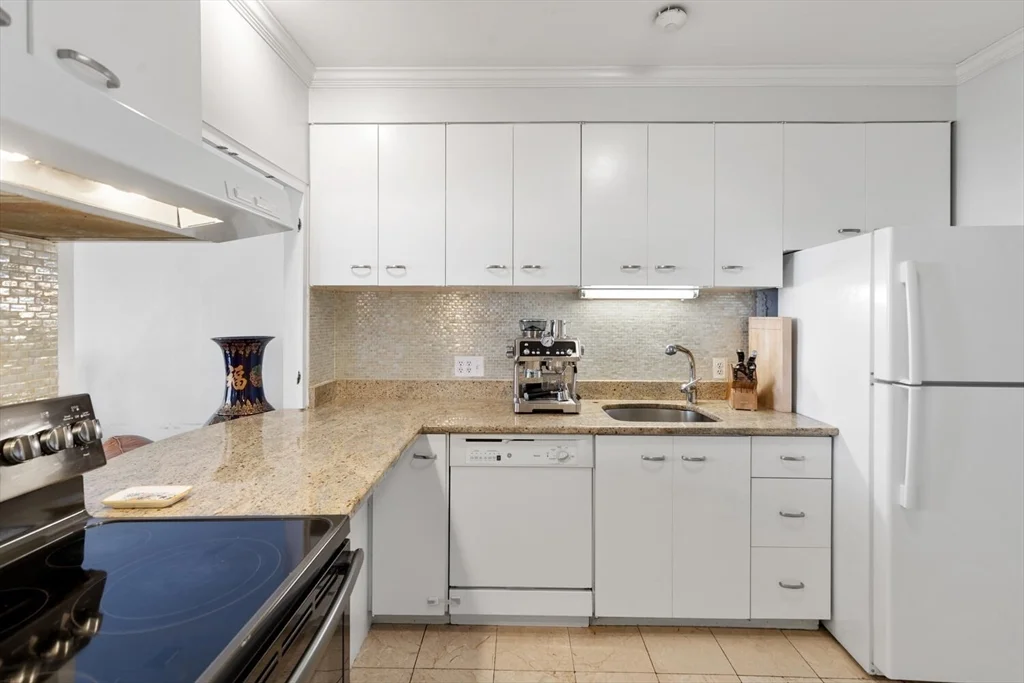 263 Beacon St, Back Bay