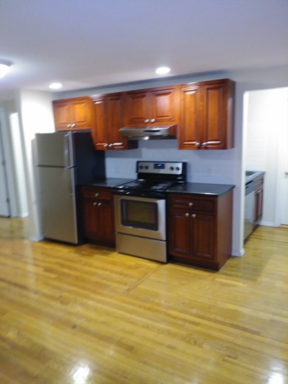 115 John Dunn Memorial Dr, Rockland