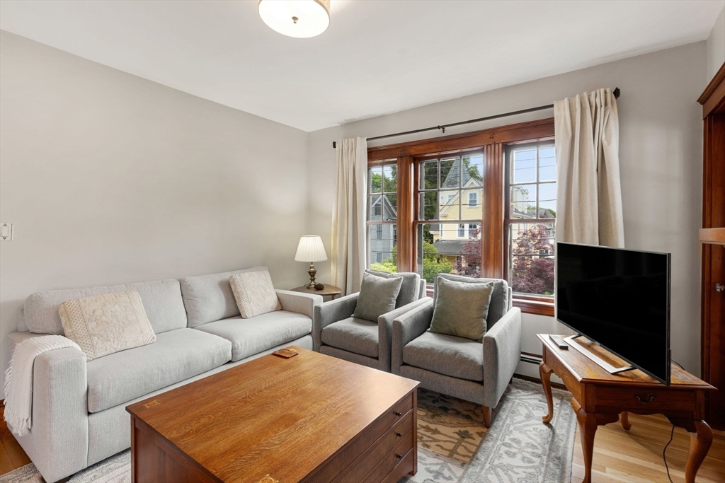 15 Hollis St, North Cambridge