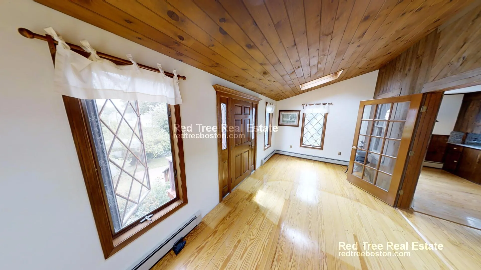 63 Johnson St, West Roxbury