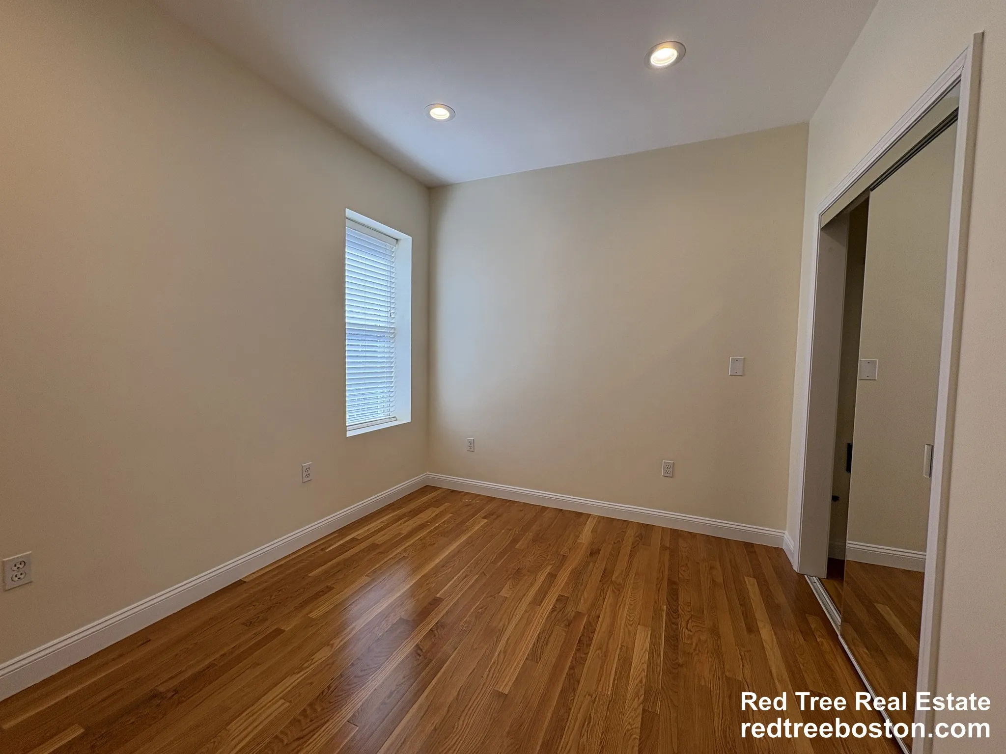 1801 Beacon St, Brookline